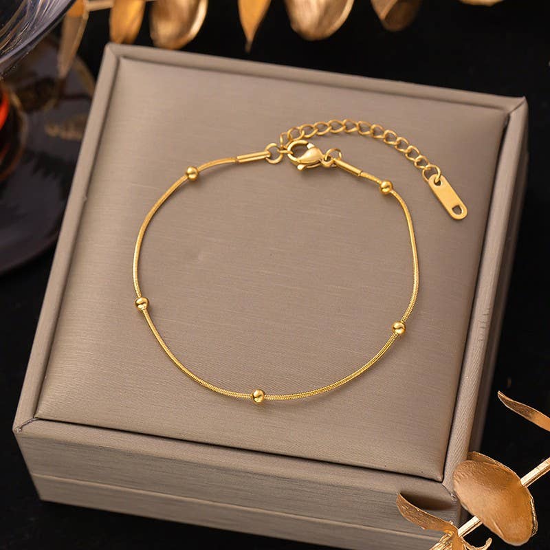 JOSSLYN by wall to wall - STAINLESS STEEL WATERPROOF TARNISH FREE BRACELET | 40B112