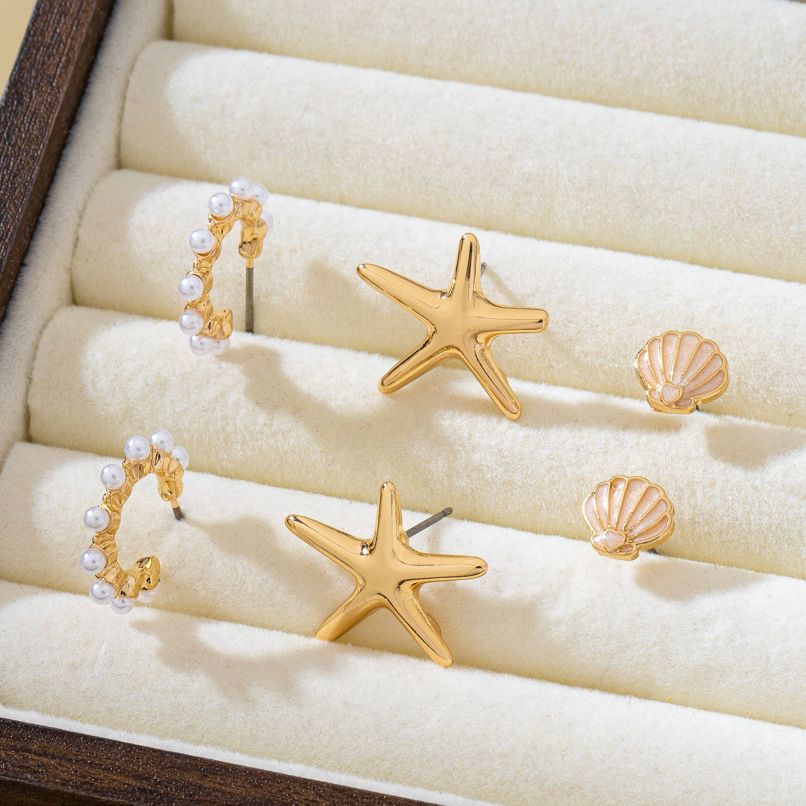 JOSSLYN by wall to wall - Nautical Shell Starfish Pearl Trio Earring Set | 80E62026